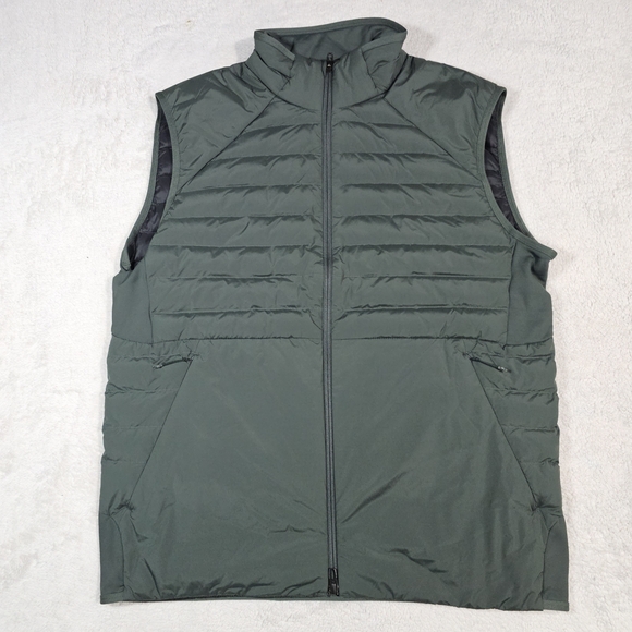 Lululemon - Down For It All Padded Shell Down Gilet - Green. - Picture 2 of 10
